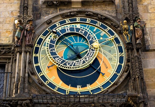 2-Day Prague Tour from Vienna with private Transfers and Lunches - The Three-Hour Ride from Vienna to Prague