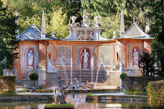 2-Hour Private Salzburg City Highlights Tour - Leopoldskron, Frohnburg, and Hellbrunn