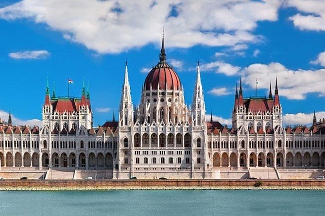 21-Day Extensive European Highlights tour from Frankfurt: Germany, Czech Republic, Slovakia, Hungary, Austria, Switzerland, Italy, France, Netherlands, Belgium and Luxembourg - What this Frankfurt departure really gives you