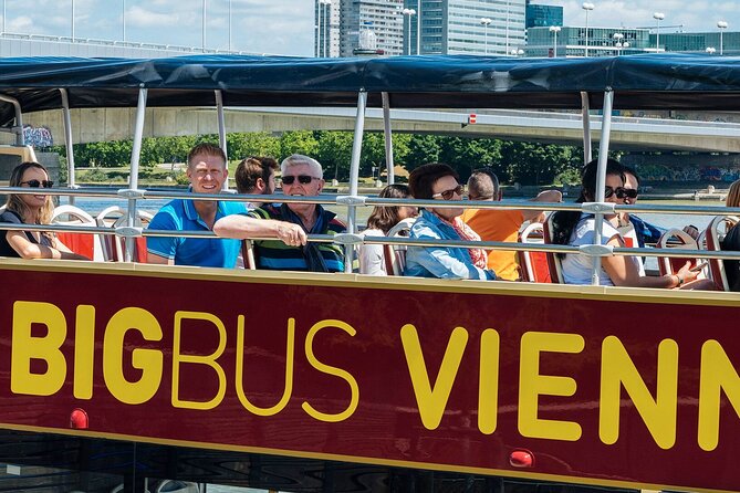 24-hour Hop-On Hop-Off with Ferris Wheel and River Cruise - Belvedere and the palace circuit