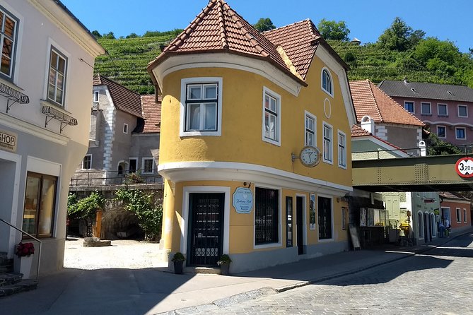 3-Hour Private Hiking Tour to historic places around Spitz in Wachau Valley - What the $277.29 price means