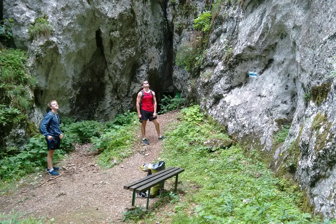 4-Hour Private Alpine Great George at High Wall Mountain from Vienna - A small cave and changing mountain views