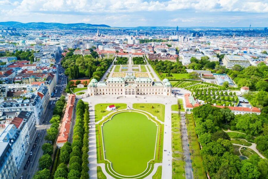 Belvedere Palace: Tour with Skip-the-Line/Transfer Options - Private transfers from your Vienna accommodation
