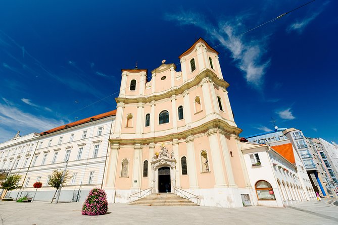 Bratislava Day Trip from Vienna With Catamaran Cruise on Danube - The long free period in Bratislava