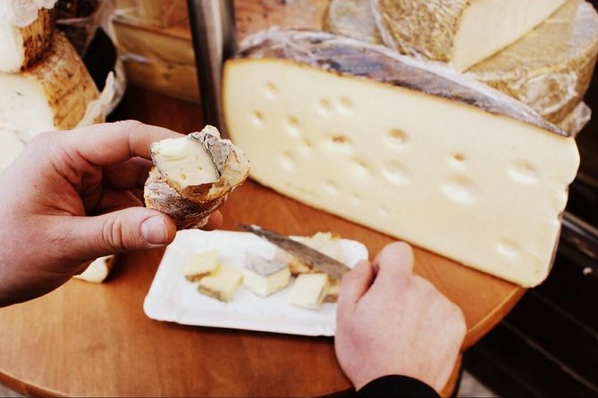 Classic Food Tour of Vienna - Key points at a glance