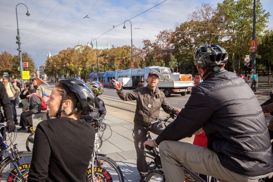 Classic Vienna: 3-Hour Guided Bike Tour - Hundertwasserhaus and Vienna’s playful side