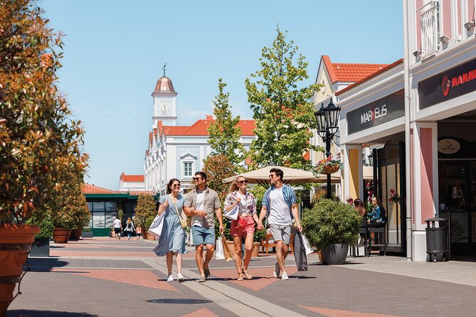 Designer Outlet Parndorf Return Shuttle Bus from Vienna - Key points to know before you book