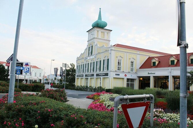 Designer Outlet Parndorf Return Shuttle Bus from Vienna - Leaving Vienna from Opernring 3