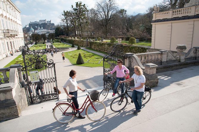 Discover Salzburg by bike: Fun and informative - Hellbrunn Palace after the longer ride