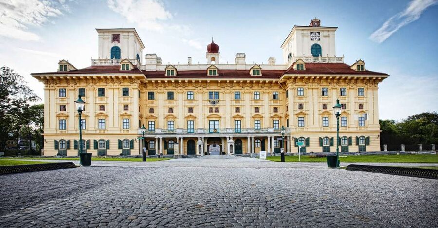 Eisenstadt: Esterhazy Palace Admission Ticket - Melinda Esterházy, ballerina and princess