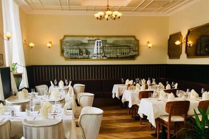Evening at Schönbrunn Palace Vienna: 3-course Dinner and Concert - Who will enjoy this experience most