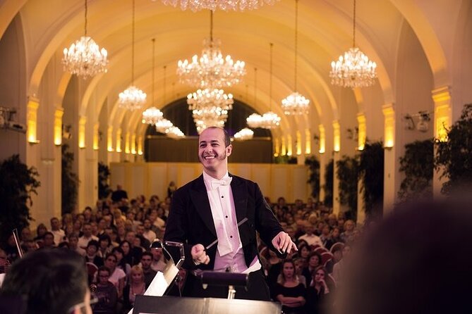 Exclusive Evening at Schönbrunn Palace: After-Hours Audiotour, Dinner, Concert - Dinner within walking distance of the palace