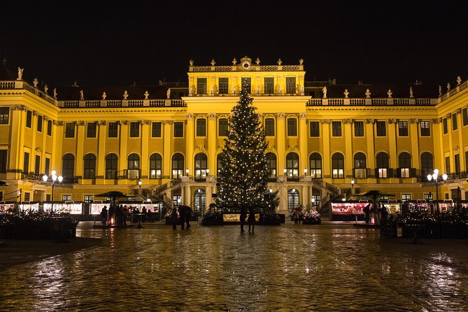 Exclusive Evening at Schönbrunn Palace: After-Hours Audiotour, Dinner, Concert - Practical planning for the evening