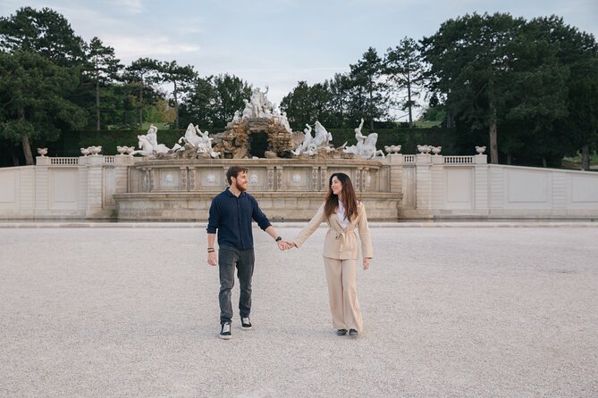 Experience Vienna with a local professional photographer - Why Schönbrunn works so well for portraits