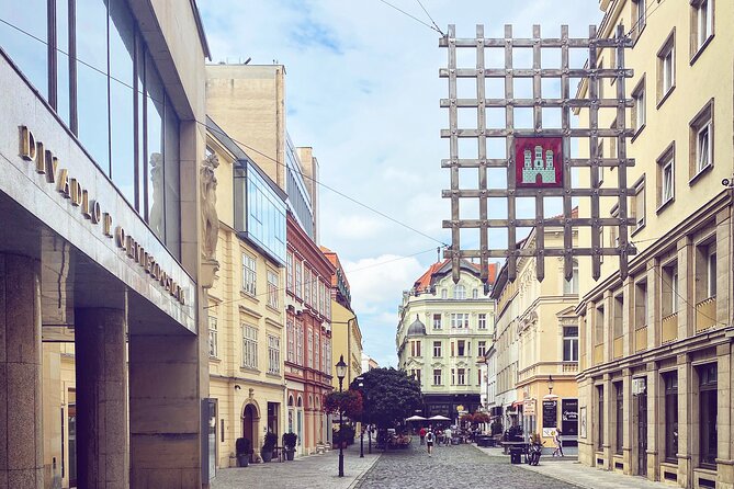 Explore Bratislava with a Local: Private Tour from Vienna - St. Martin’s Cathedral and Bratislava’s royal past