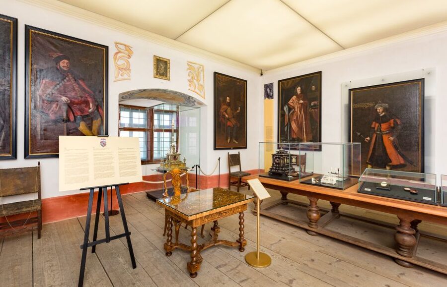 Forchtenstein Castle Admission Ticket & Optional Guided Tour - Who Will Enjoy Forchtenstein Most?
