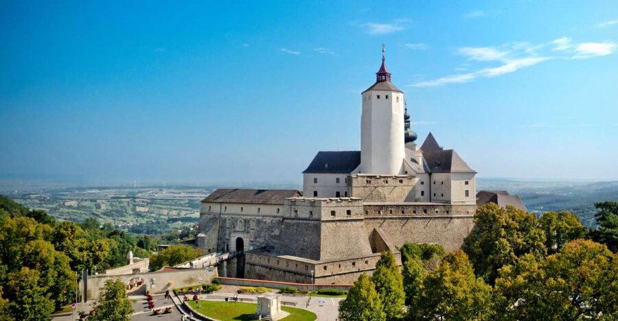 Forchtenstein Castle Admission Ticket & Optional Guided Tour - Upper-Floor Treasures: Silver, Silk, and Ottoman Ceremony