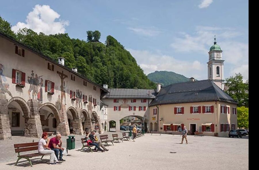 From Salzburg: Private Tour of Konigssee and Berchtesgaden - Reaching Königssee and Schönau am Königssee
