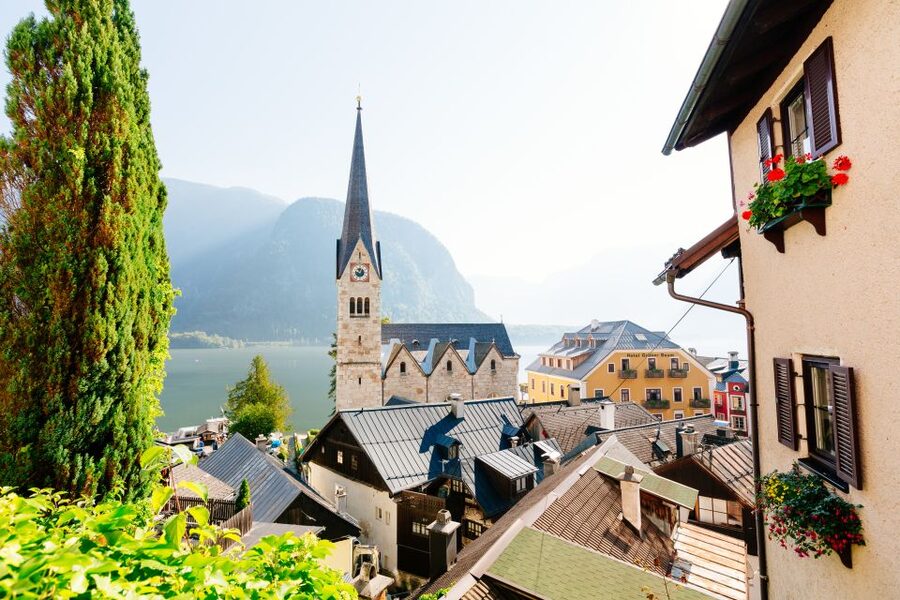 From Vienna: Full Day Trip to Hallstatt and Salzkammergut - Who should book this Hallstatt day trip?