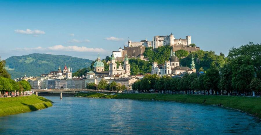 From Vienna: Guided Day Trip to Salzburg - Walking into Salzburg’s Old Town