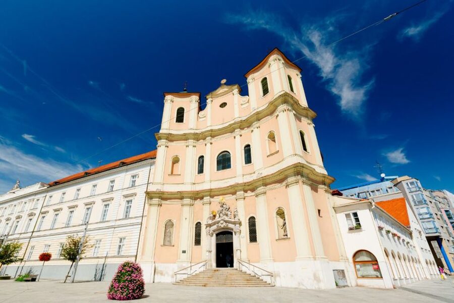 From Vienna: Guided Tour to Bratislava with Speed Boat Ride - What the day is really worth at $111