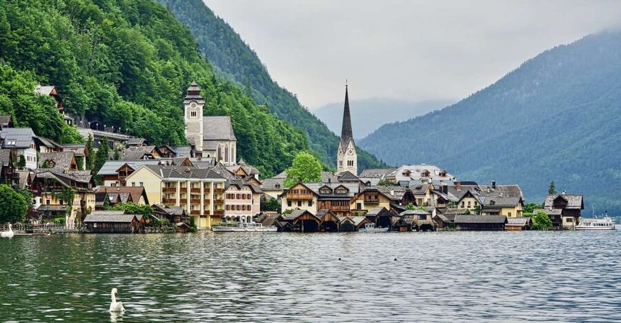 From Vienna: Hallstatt Day Trip with Hotel Pickup - Hotel pickup starts the day gently