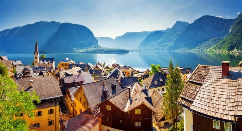 From Vienna: Hallstatt Guided Day Tour - Arriving in Hallstatt and taking the guided walk