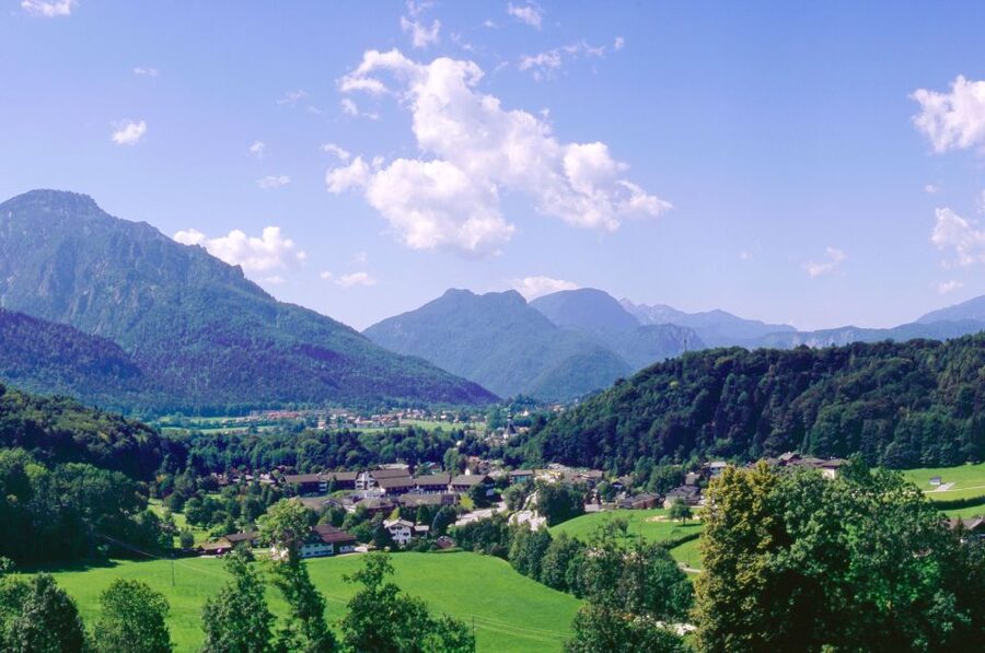 From Vienna: Salzburg and Alpine Lakes Full-Day Trip - Is $151 a fair price?