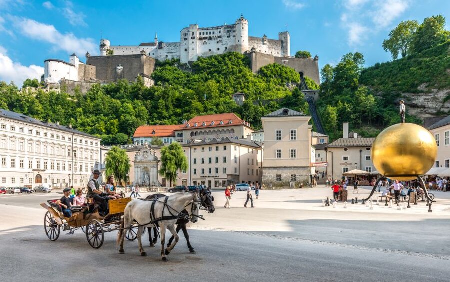 From Vienna: Salzburg and Alpine Lakes Full-Day Trip - Who should book this Salzburg day trip?