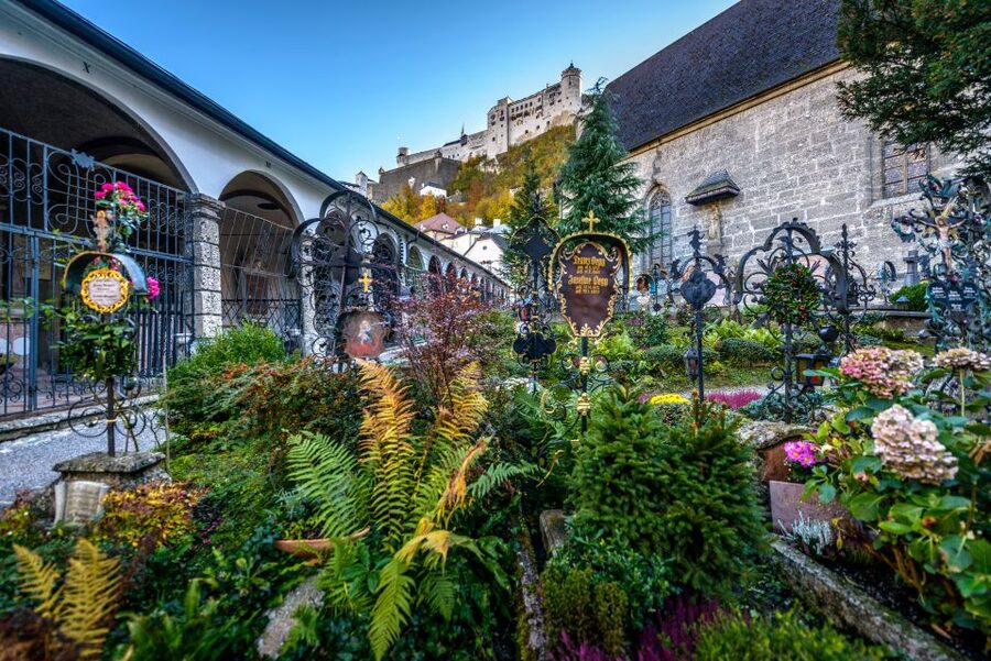 From Vienna: Sound of Movies Musical Tour to Salzburg - Hellbrunn Park and the famous gazebo