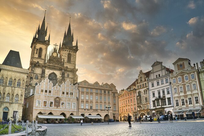 Full-Day Private Tour to Prague from Vienna - A private car makes the Vienna departure easier