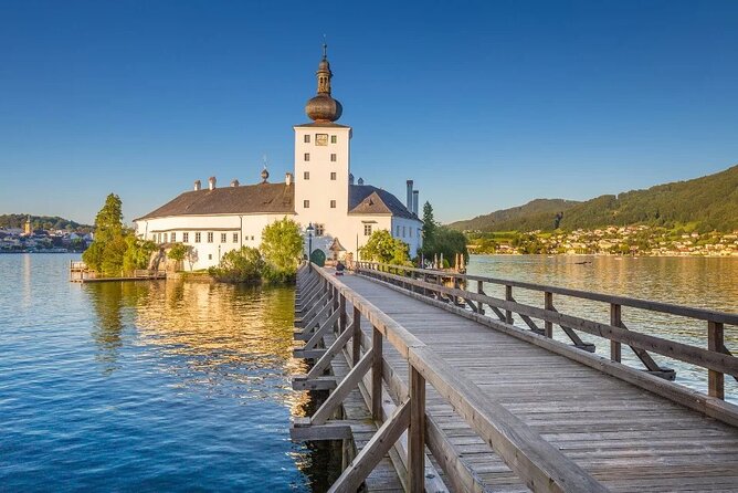 Guided excursion to Hallstatt in the Salzkammergut from Vienna - From Vienna Forest to Melk Abbey