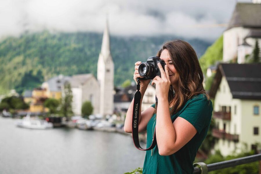 Hallstatt: 2-Hour Guided Walking Tour with Photographer - How much local insight do you get?