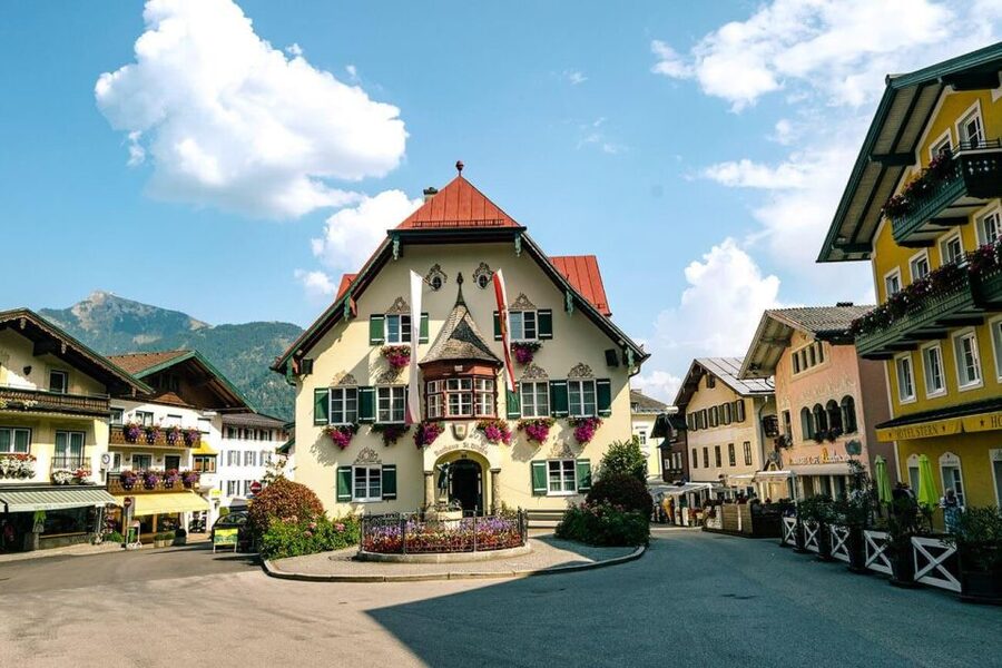 Hallstatt Highlight tour with St. Gilgen Tour from Salzburg - Salt mining and the practical cost of admissions