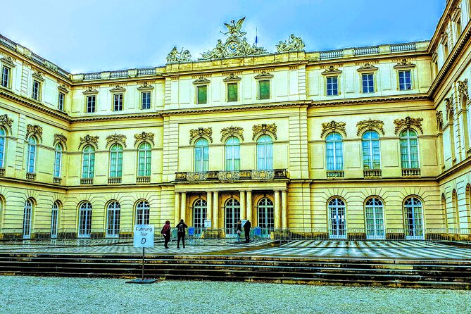 Herrenchiemsee Palace EXCLUSIVE Lake Chiemsee Tour with Salzburg or EAGLE'S NEST from Munich - Choosing Salzburg or the Eagle’s Nest