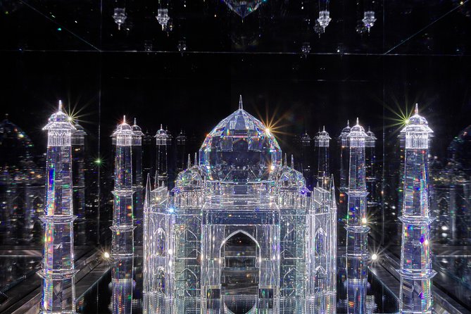 Innsbruck and Swarovski Crystal Worlds Private Tour from Salzburg - Innsbruck in 2.5 hours: choose your priorities