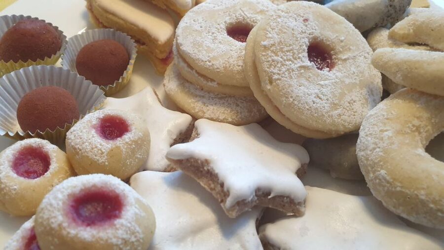 Innsbruck: Christmas Tour with a licensed guide - Why this Christmas walk works in Innsbruck