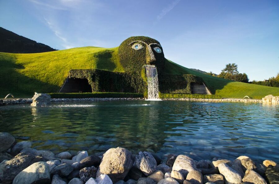 Innsbruck: City Card Including Public Transport - Take the shuttle to Swarovski Crystal Worlds