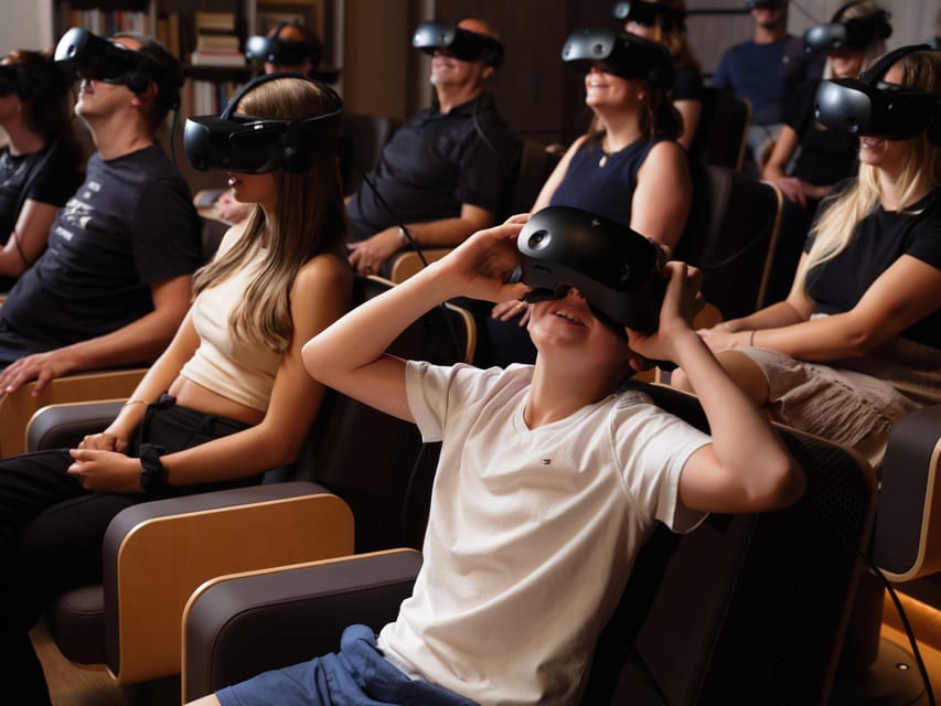 Innsbruck: EXPERIENCE TIROL - Immersive Show Flex Ticket - Room two: Historic Innsbruck through virtual reality
