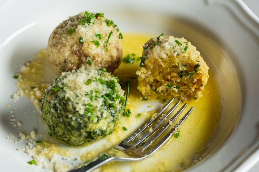Innsbruck: Walking Traditional Food Tour - Who will enjoy this food walk most