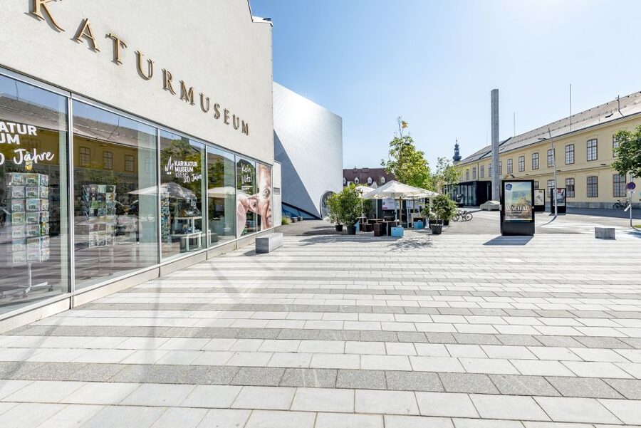 Krems: Super Combo Ticket to Kunstmeile Krems - Kunsthalle Krems brings a different art program