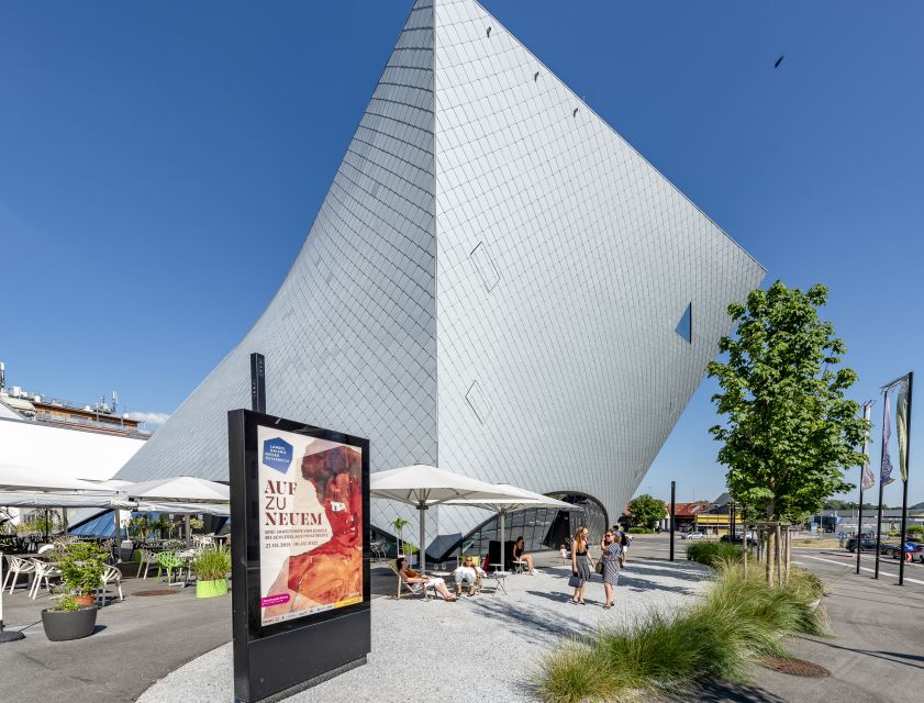 Krems: Super Combo Ticket to Kunstmeile Krems - Start with the State Gallery’s striking building