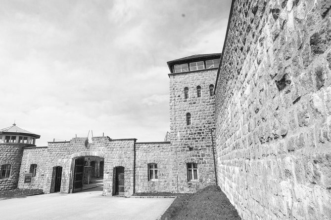 KZ Mauthausen Private Trip from Linz - The ride from Linz to the former camp
