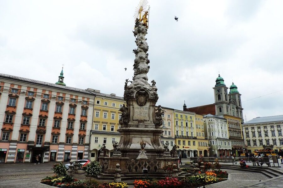 Linz Private Walking Tour - What the private format changes