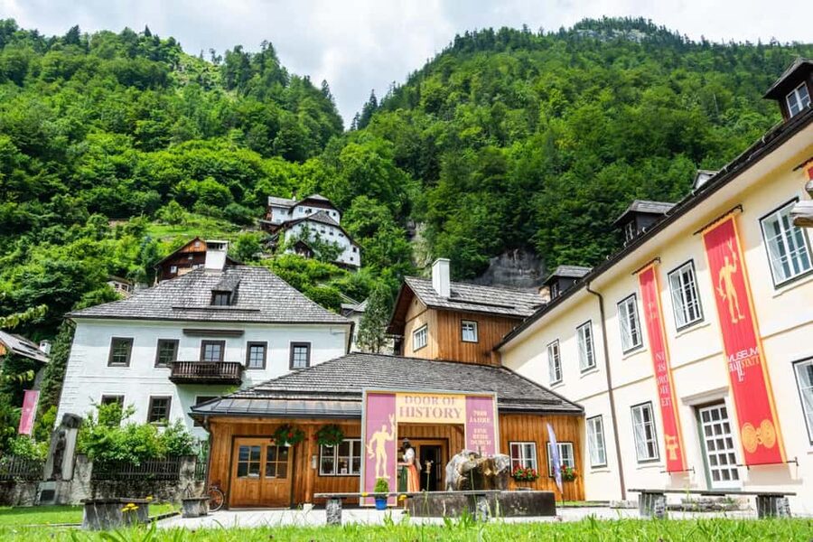 Majestic Walking Tour of Hallstatt - Who will get the most from this walk
