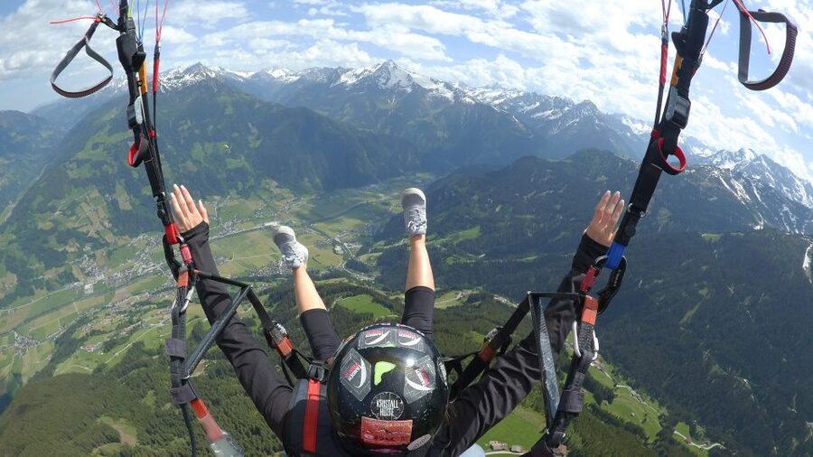 Mayrhofen: Paragliding Adventure With Soaring Views - Meeting at the Penkenbahn in Mayrhofen