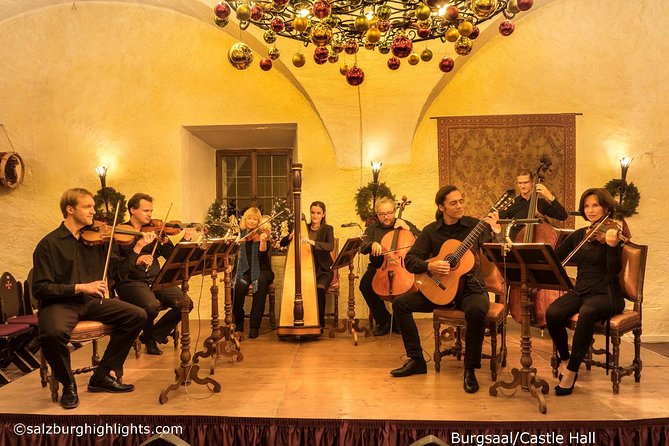Mozart and Advent/Christmas Concert with Dinner at Fortress Hohensalzburg - Who will enjoy this Salzburg evening