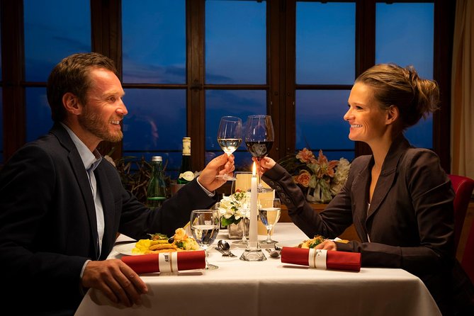 Mozart Concert and Dinner or VIP Dinner at Fortress Salzburg with River Cruise - Who should book this evening?