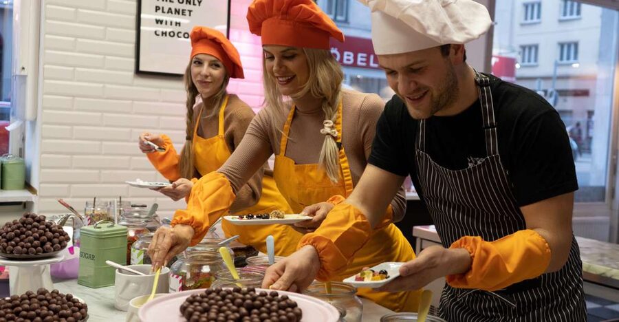Mozart Kugel Workshop - The hazelnut center starts the recipe