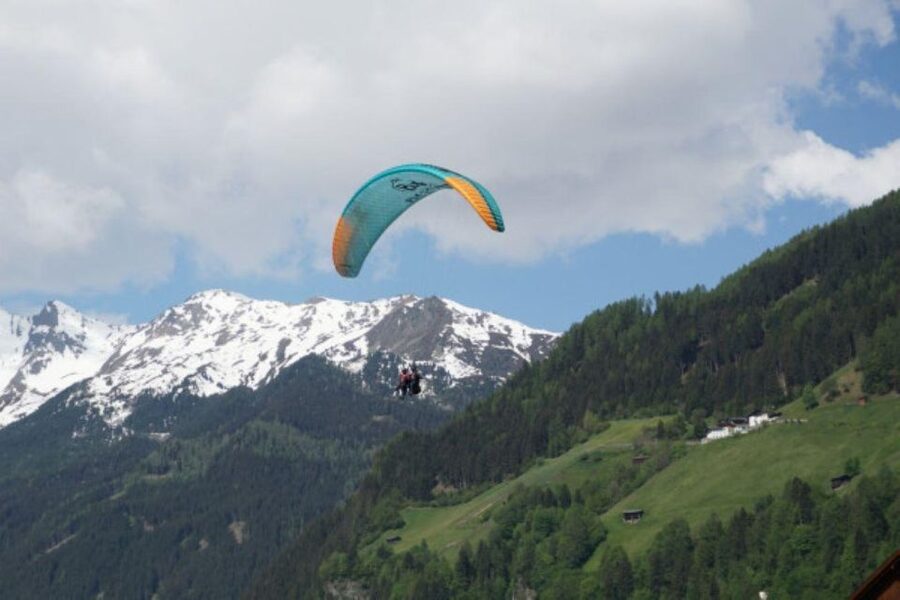 Neustift im Stubaital: Morning Paragliding Experience - Key points before you book
